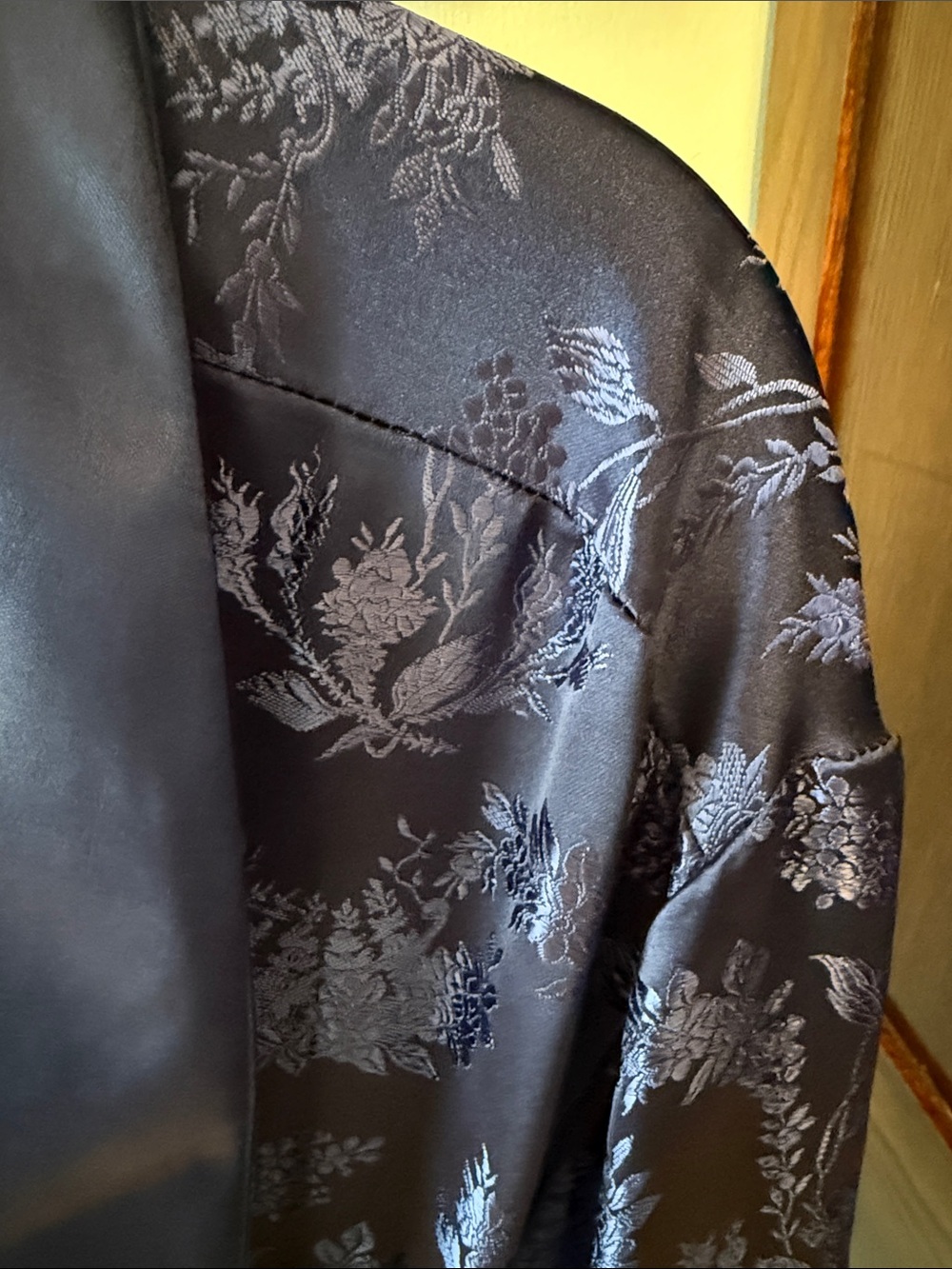 Vintage April Cornell Robe - Picture 3 of 5
